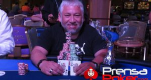 Martínez celebrar su Turbo.