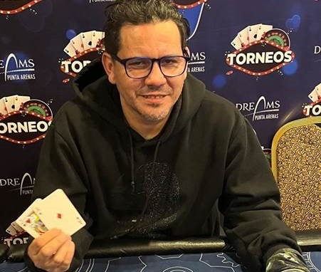 Carlos Zapata , campeón del Torneo Express en Punta Arenas