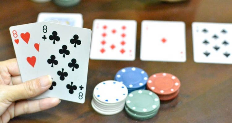 Six Plus Hold'em