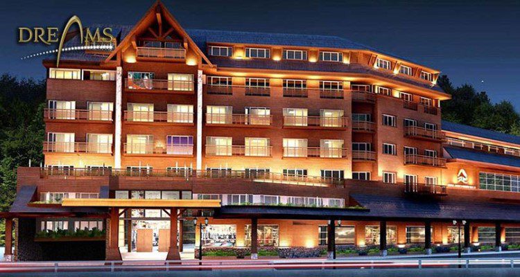 dreams puerto varas portada